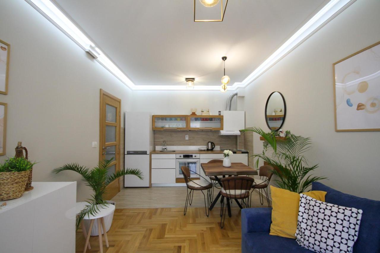 Laki Apartment Tivat Bagian luar foto