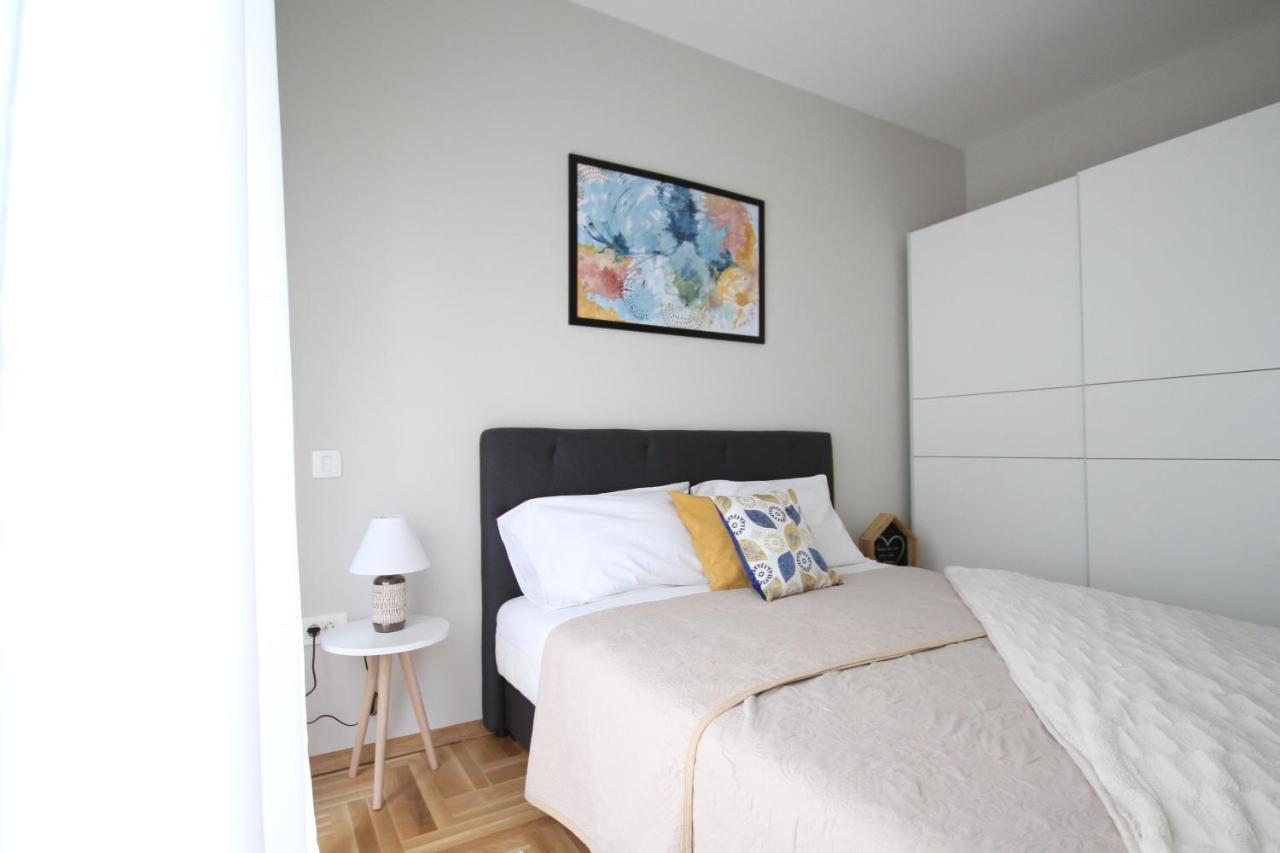 Laki Apartment Tivat Bagian luar foto