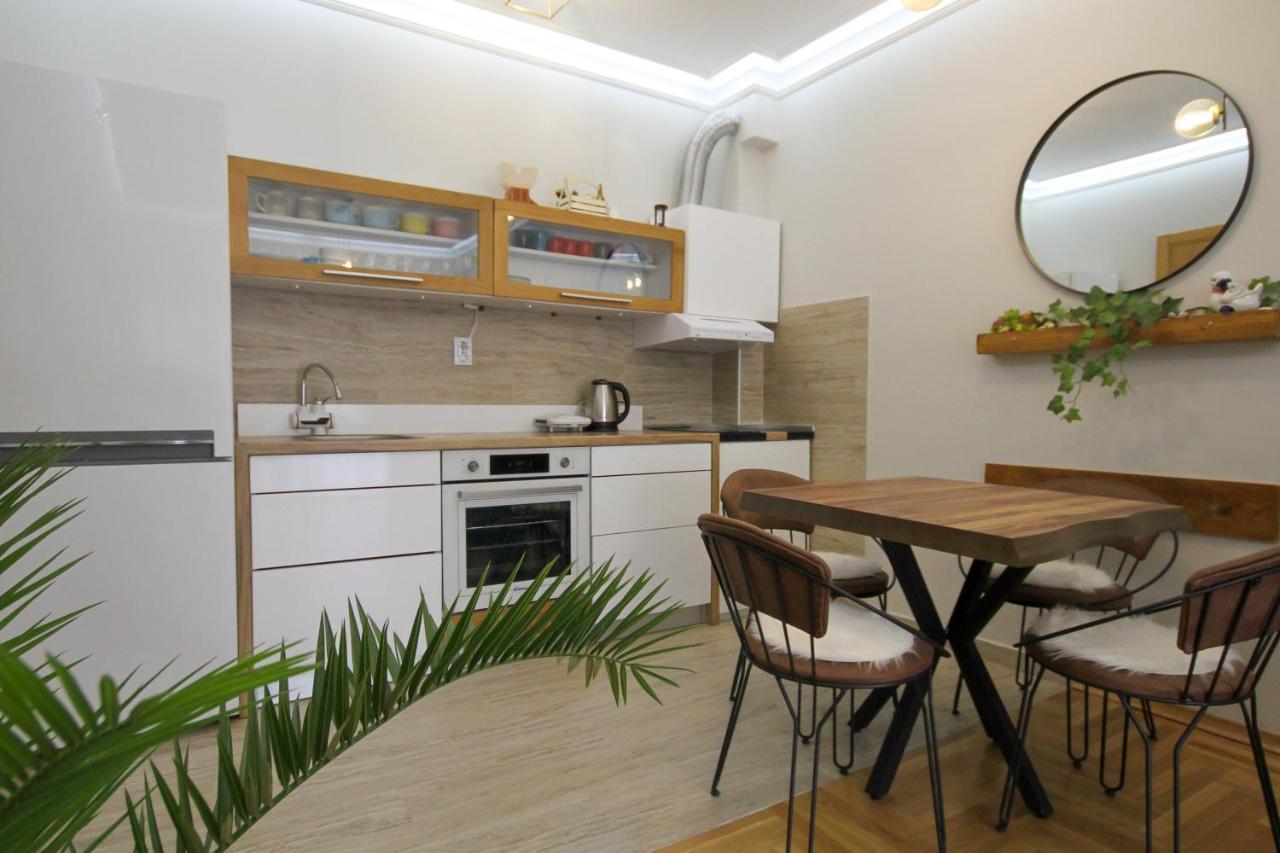 Laki Apartment Tivat Bagian luar foto
