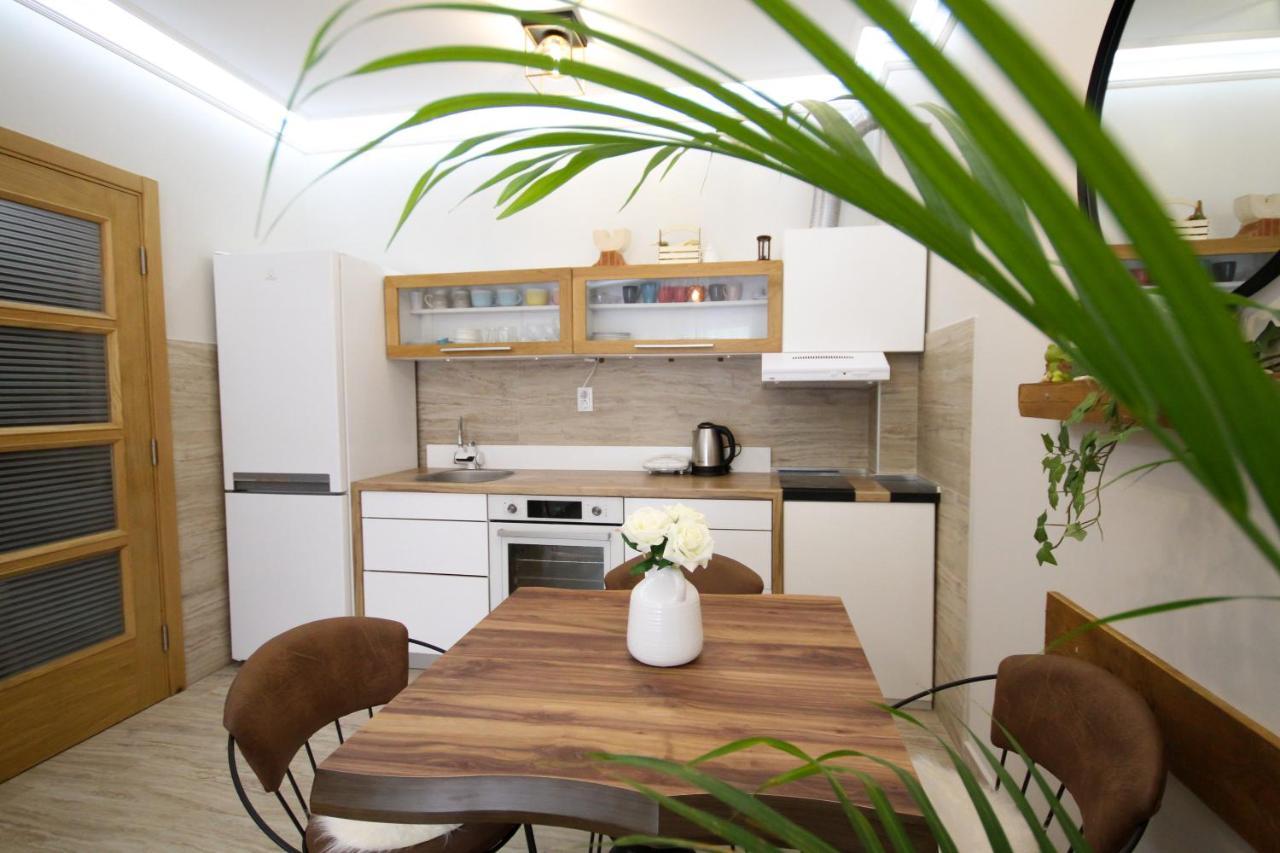 Laki Apartment Tivat Bagian luar foto